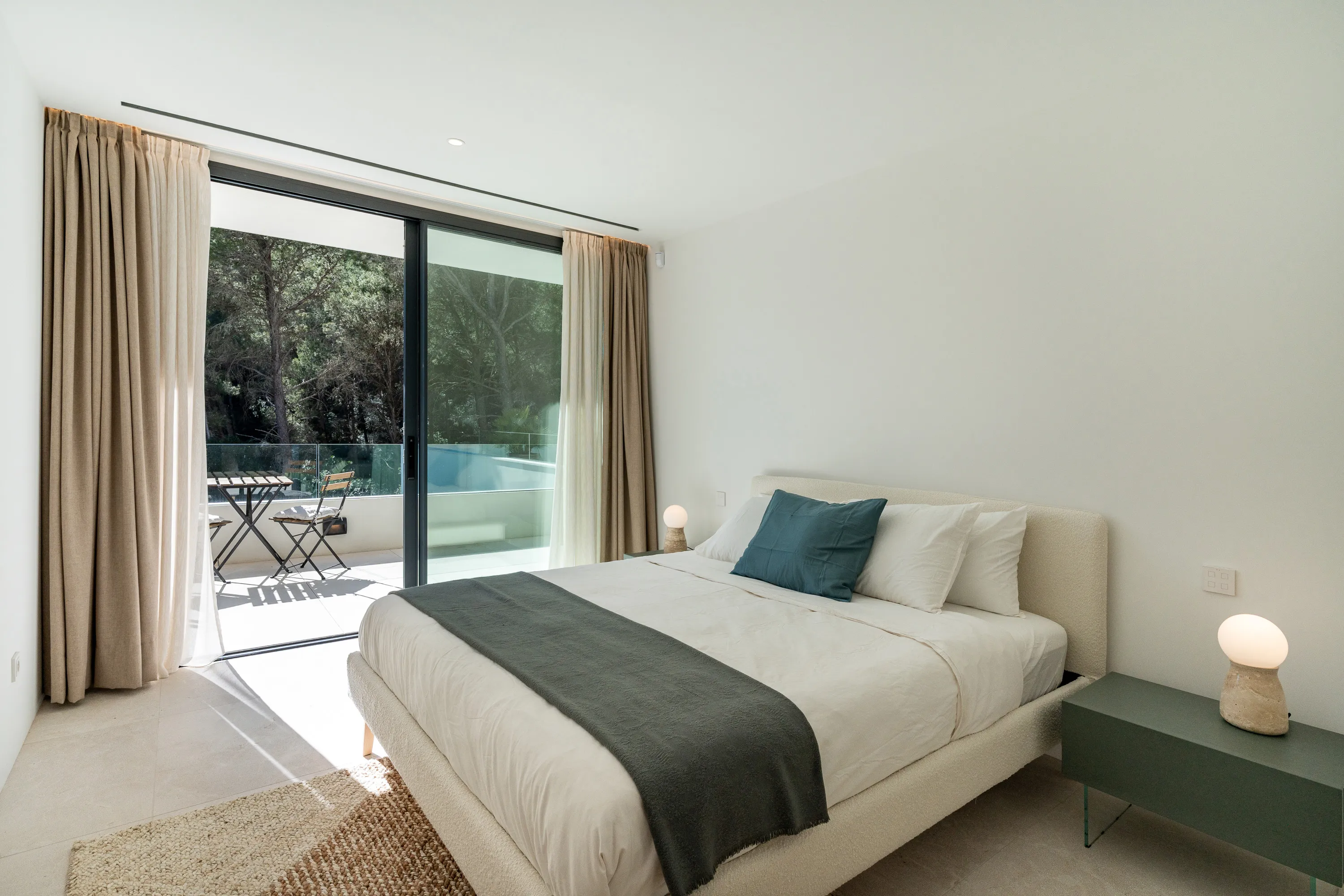 Newly Built Design Villa in Son Vida-15