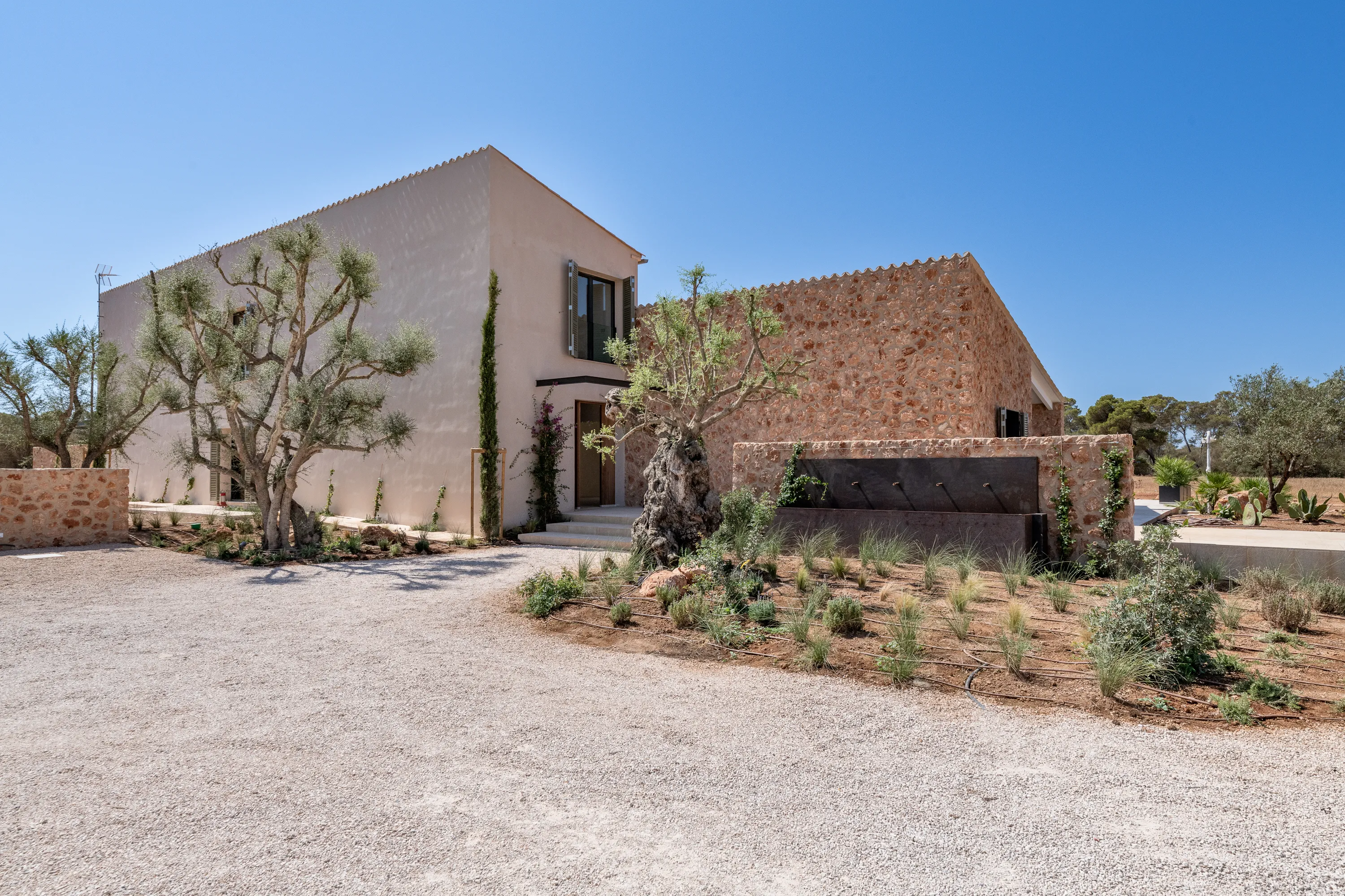 Superbe maison de campagne nouvellement construite à Llucmajor-11