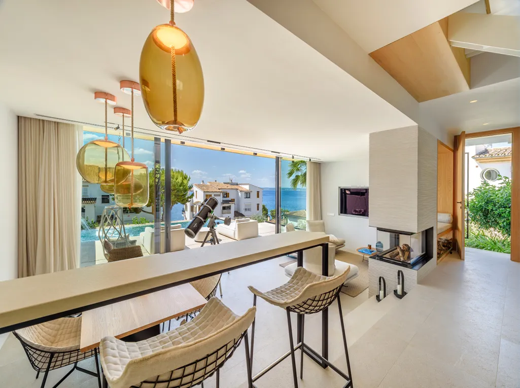 Schitterende villa met prachtig uitzicht op zee-15