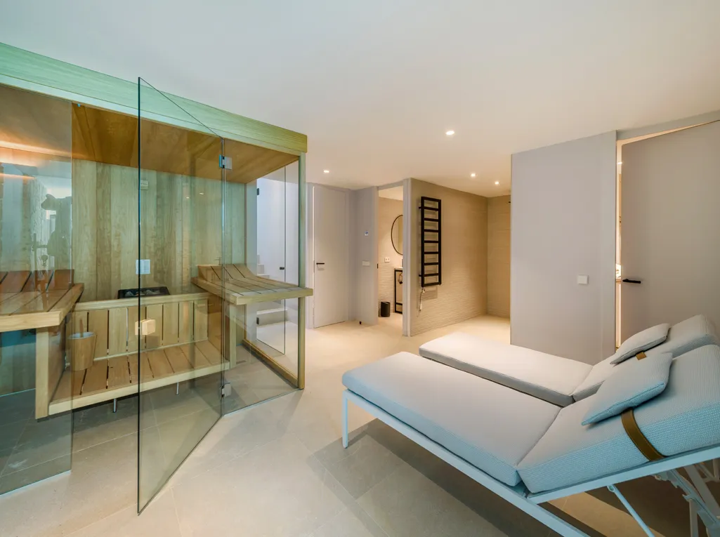 Strålende villa med storslået havudsigt-12