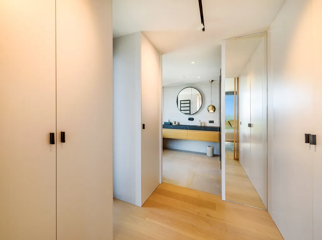 Schitterende villa met prachtig uitzicht op zee-21