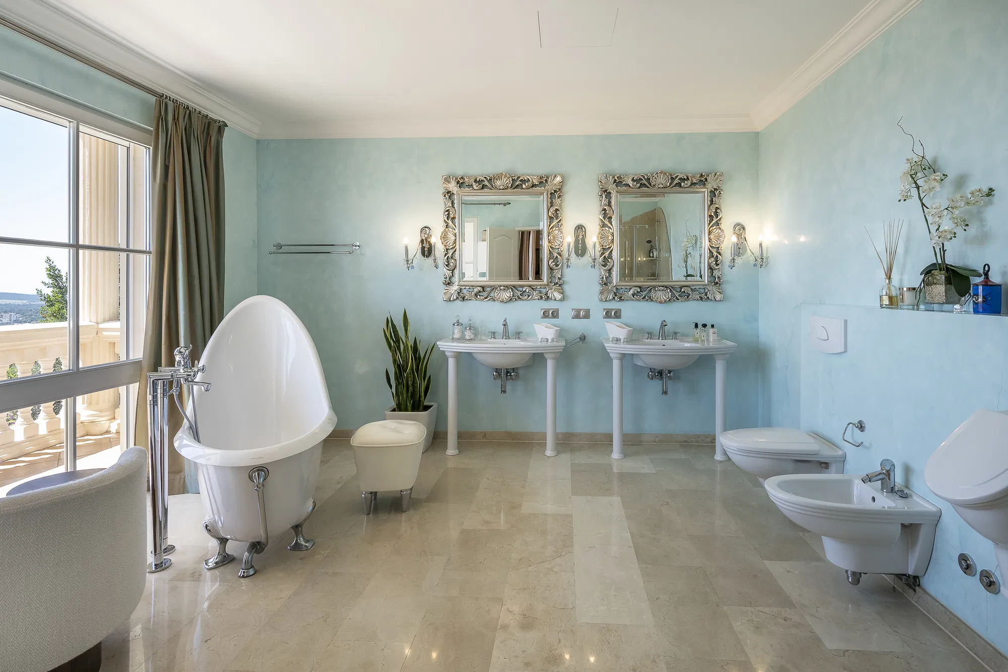Mediterrane Villa mit spektakulärem Meerblick-18