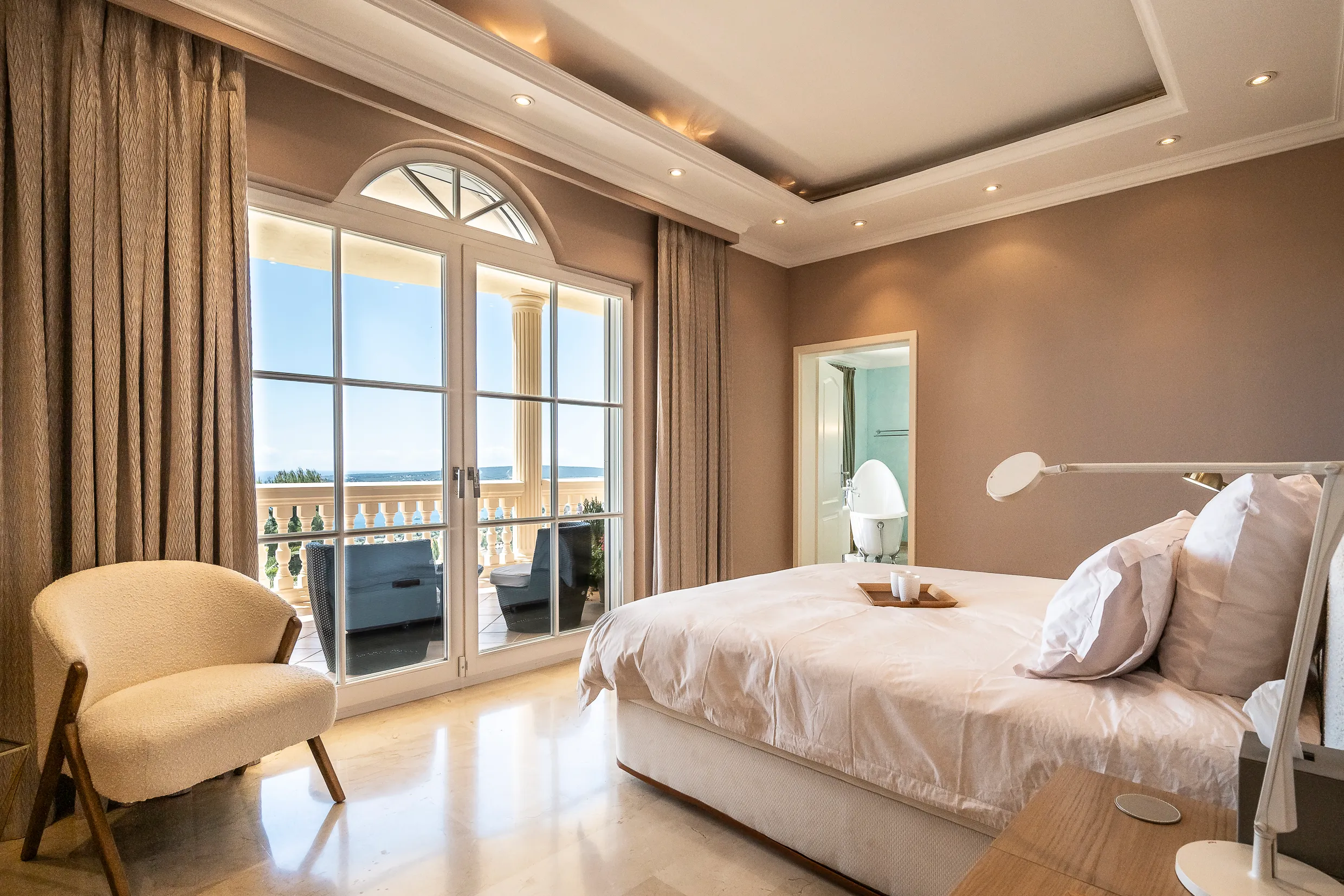 Middelhavsvilla med spektakulær havudsigt-13