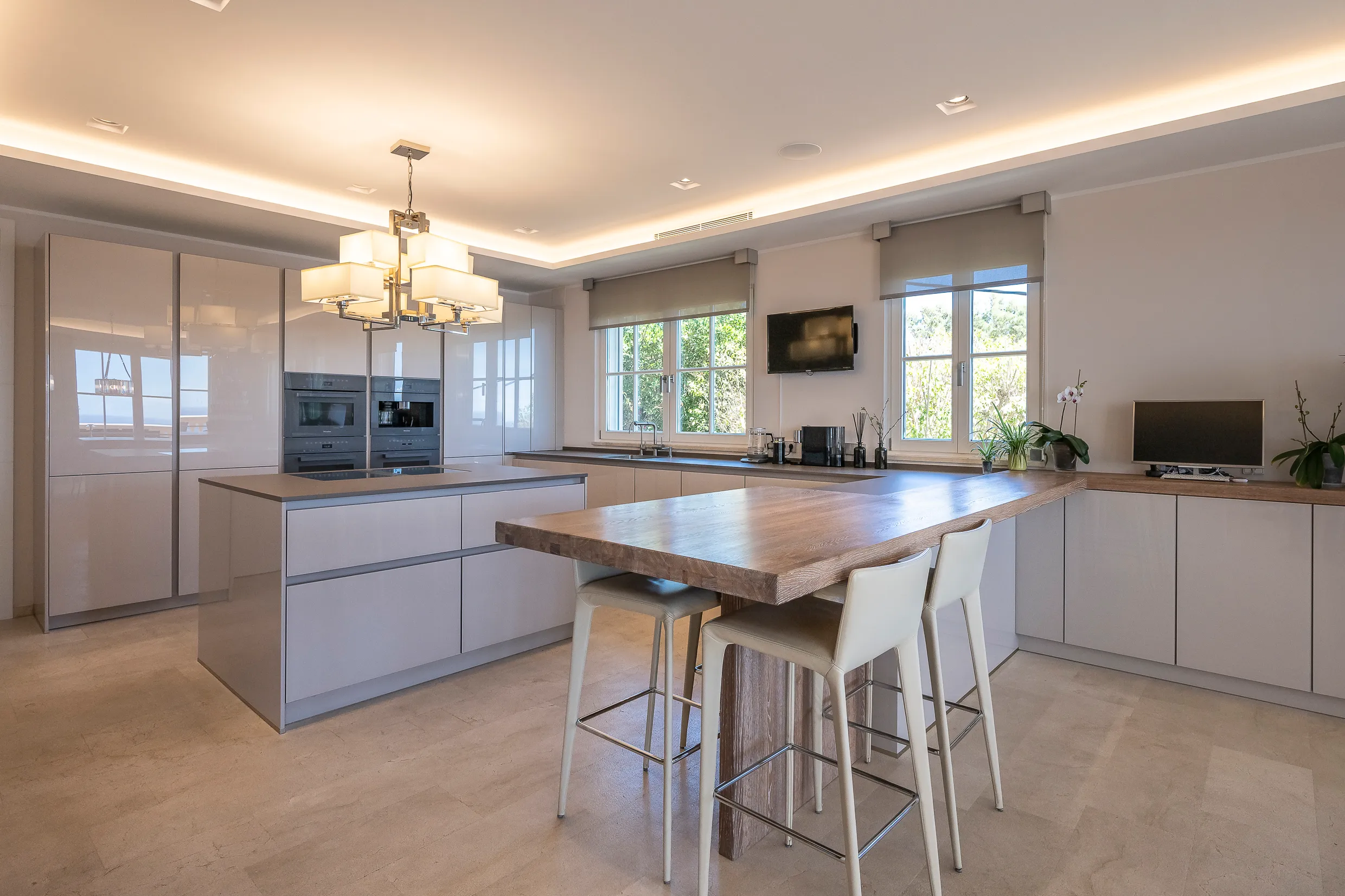 Middelhavsvilla med spektakulær havudsigt-8