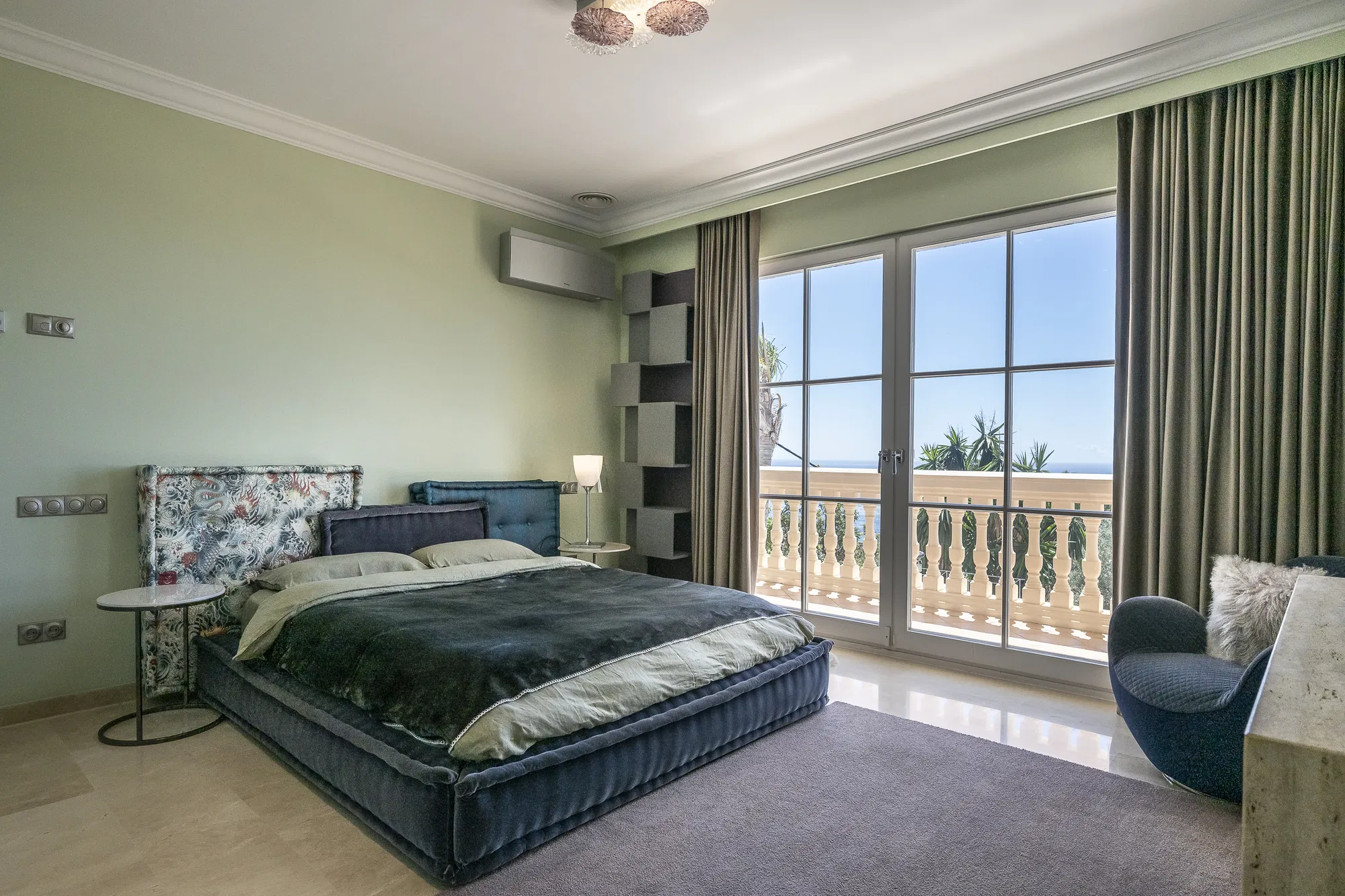 Mediterrane villa met spectaculair uitzicht op zee-21