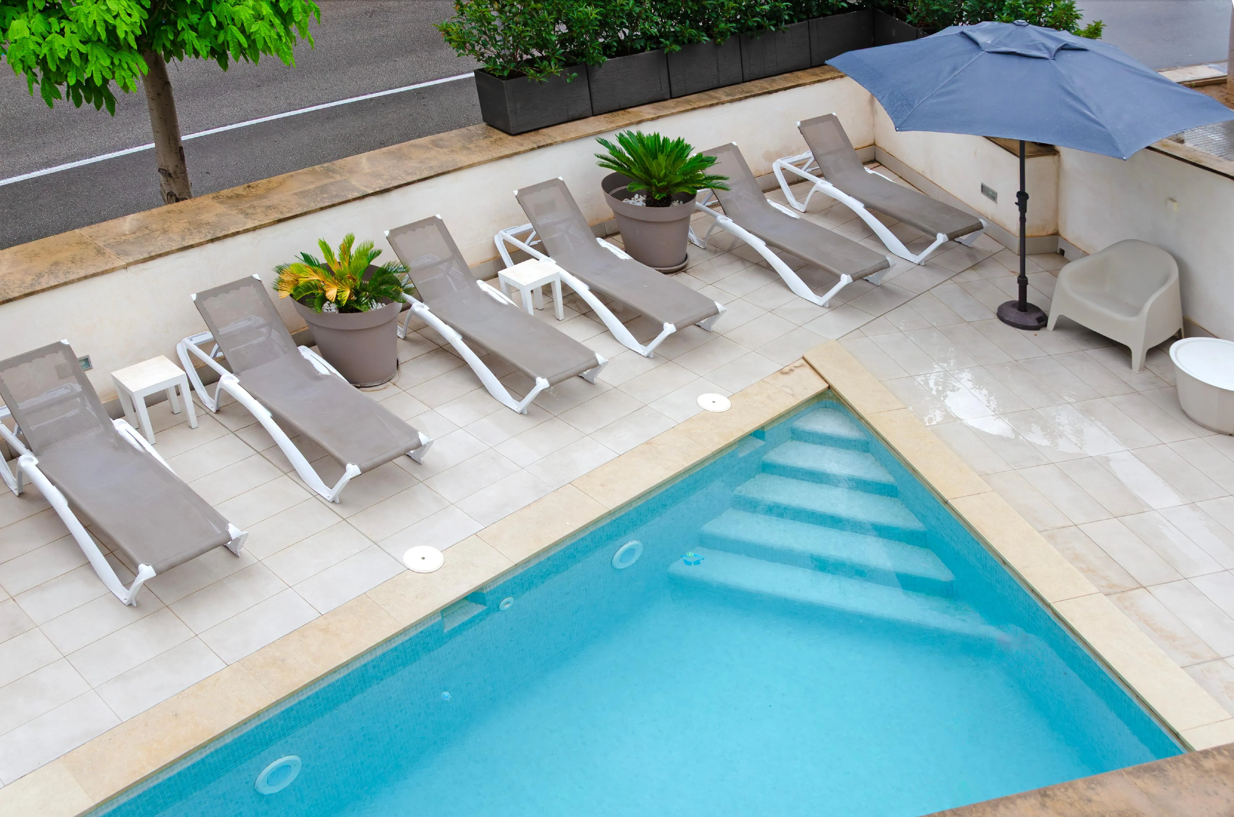 A sunny winter in a modern apartment in Cala Major's second sealine-13