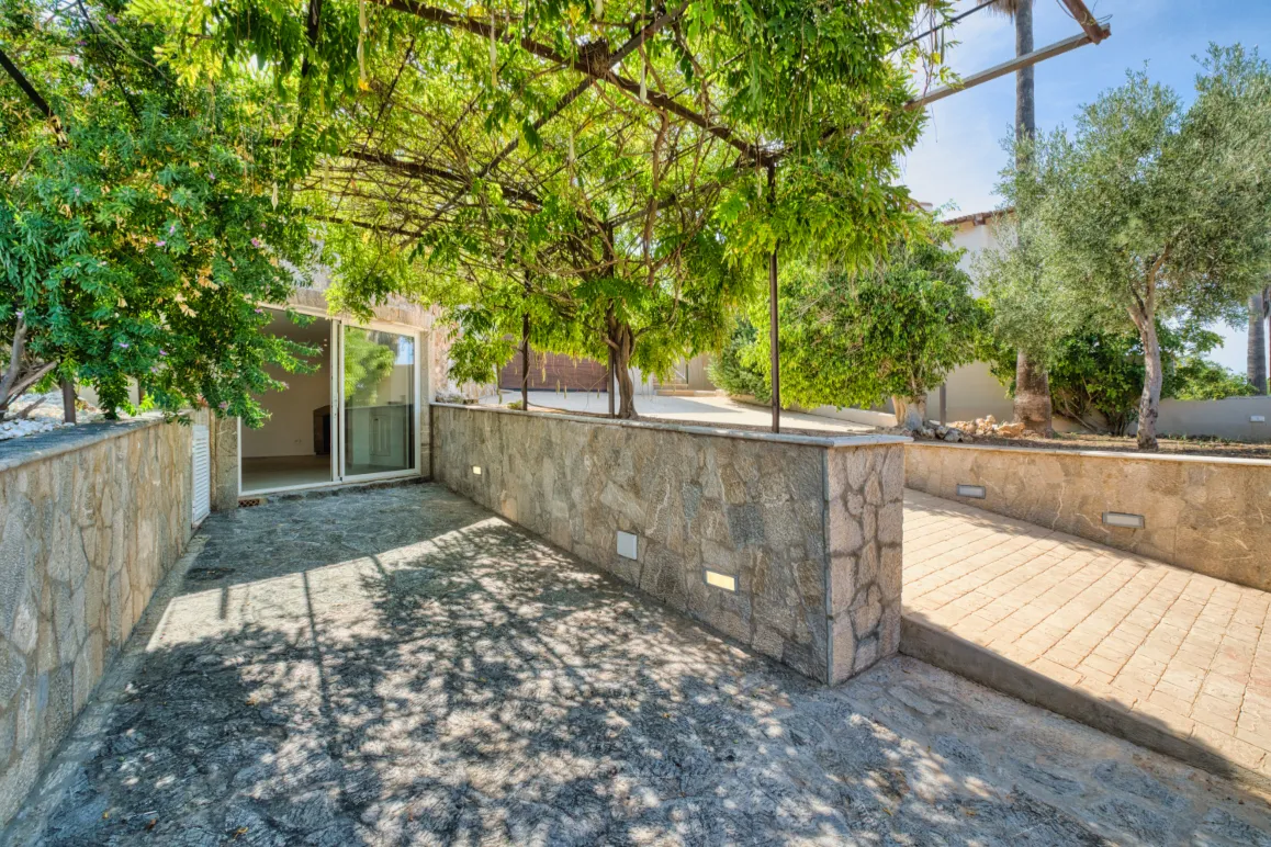 Casa unifamiliar modernizada con licencia válida para alquiler vacacional-12