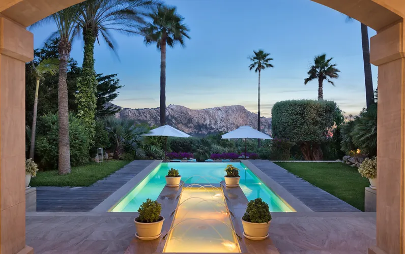 An Exclusive Mediterranean Retreat Above Puerto de Andratx