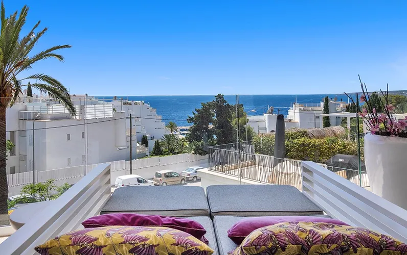 Apartament modern amb vista al mar en exclusiu complex residencial