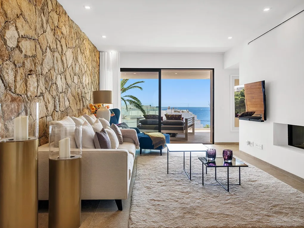 Modern sea view apartment with large terraces in exclusive residential complex-2