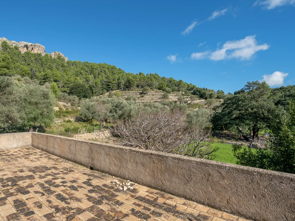 Spectacular Majorcan manor with mountain views-5