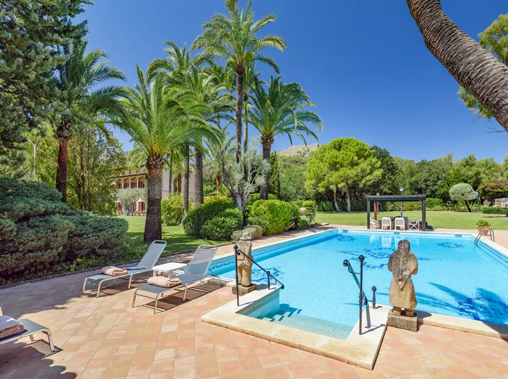 En storslået 'finca' i Pollensa-7