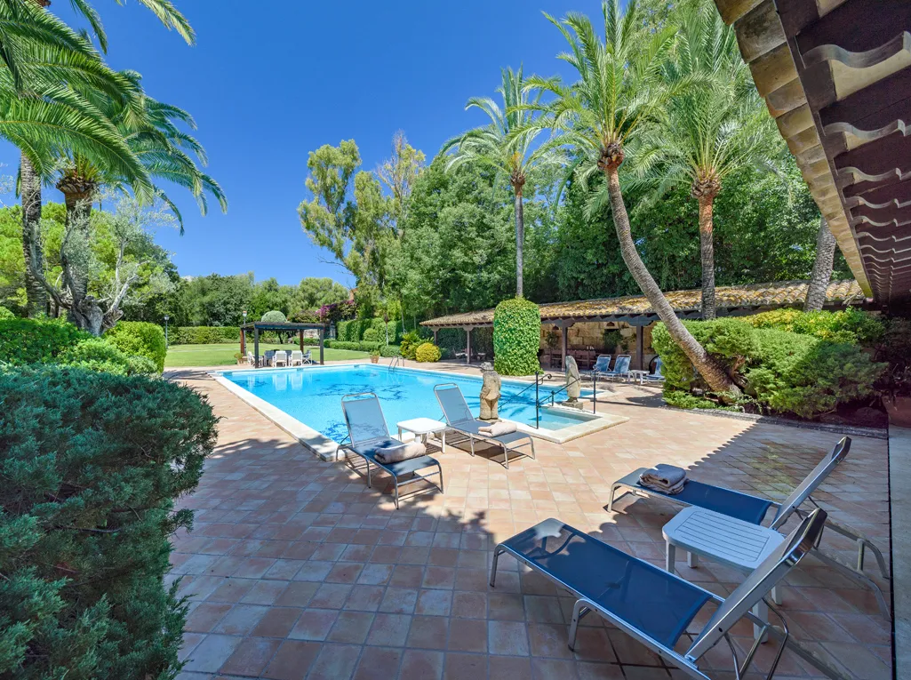 A grand 'finca' in Pollensa-6