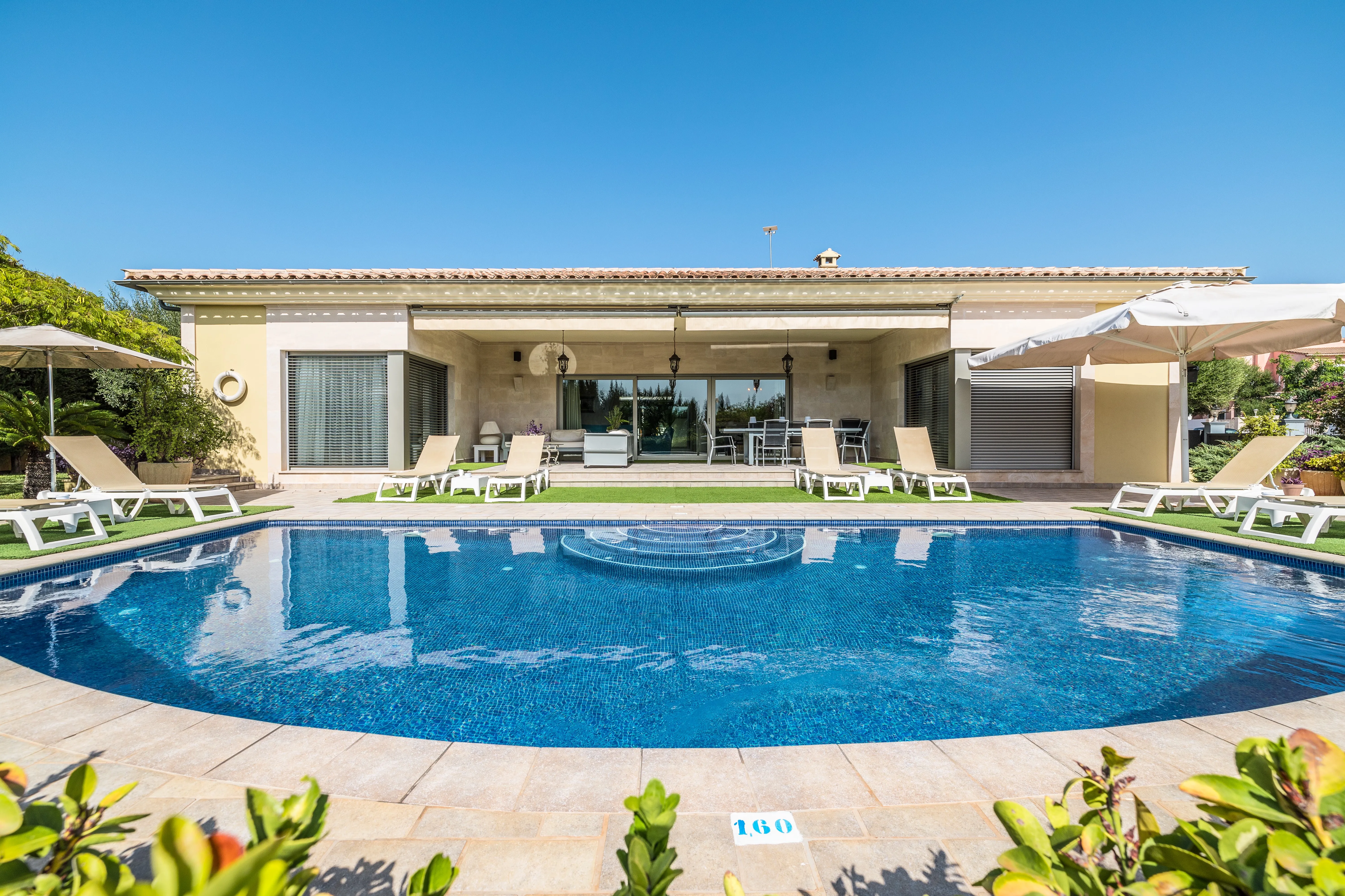 Spectacular villa near Palma with ETV-licence-1
