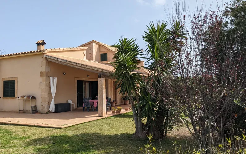 Can Xoti" Unmöblierte Miete in Pollença