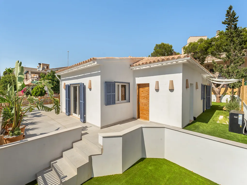 Beach House en el centro de Colonia Sant Jordi-3