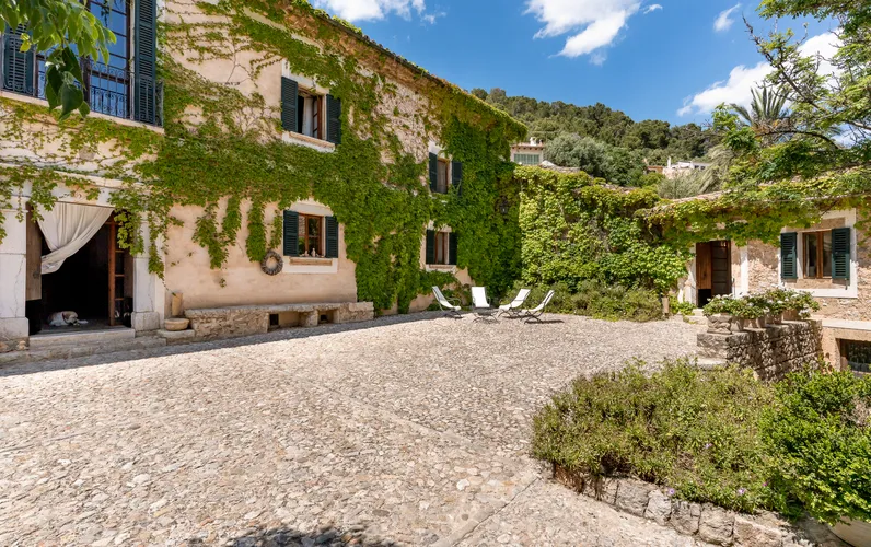 Mediterranes Stadthaus mit historischem Charakter im Herzen von Alaró