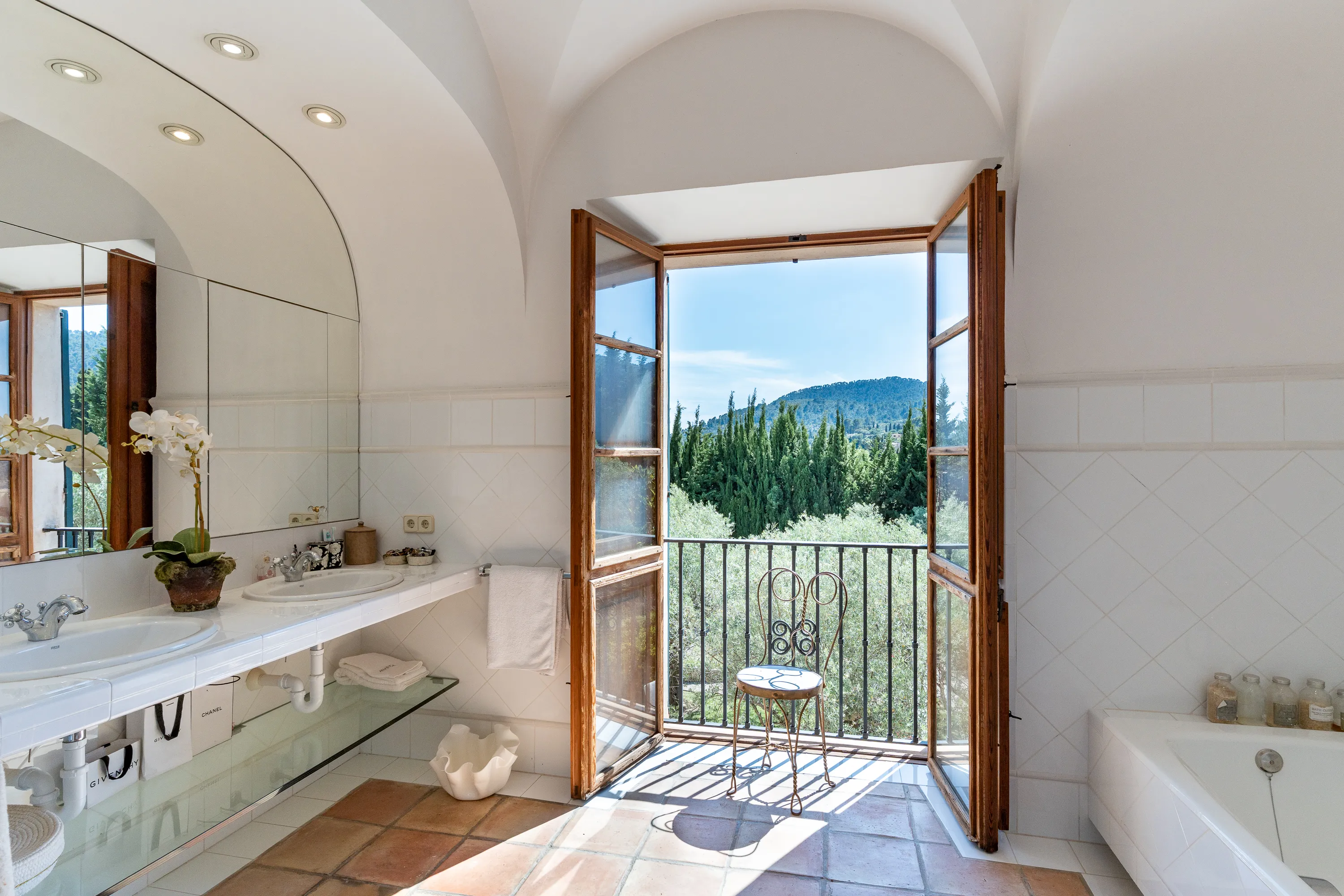 Mediterraan huis met historisch karakter in het hart van Alaró-17