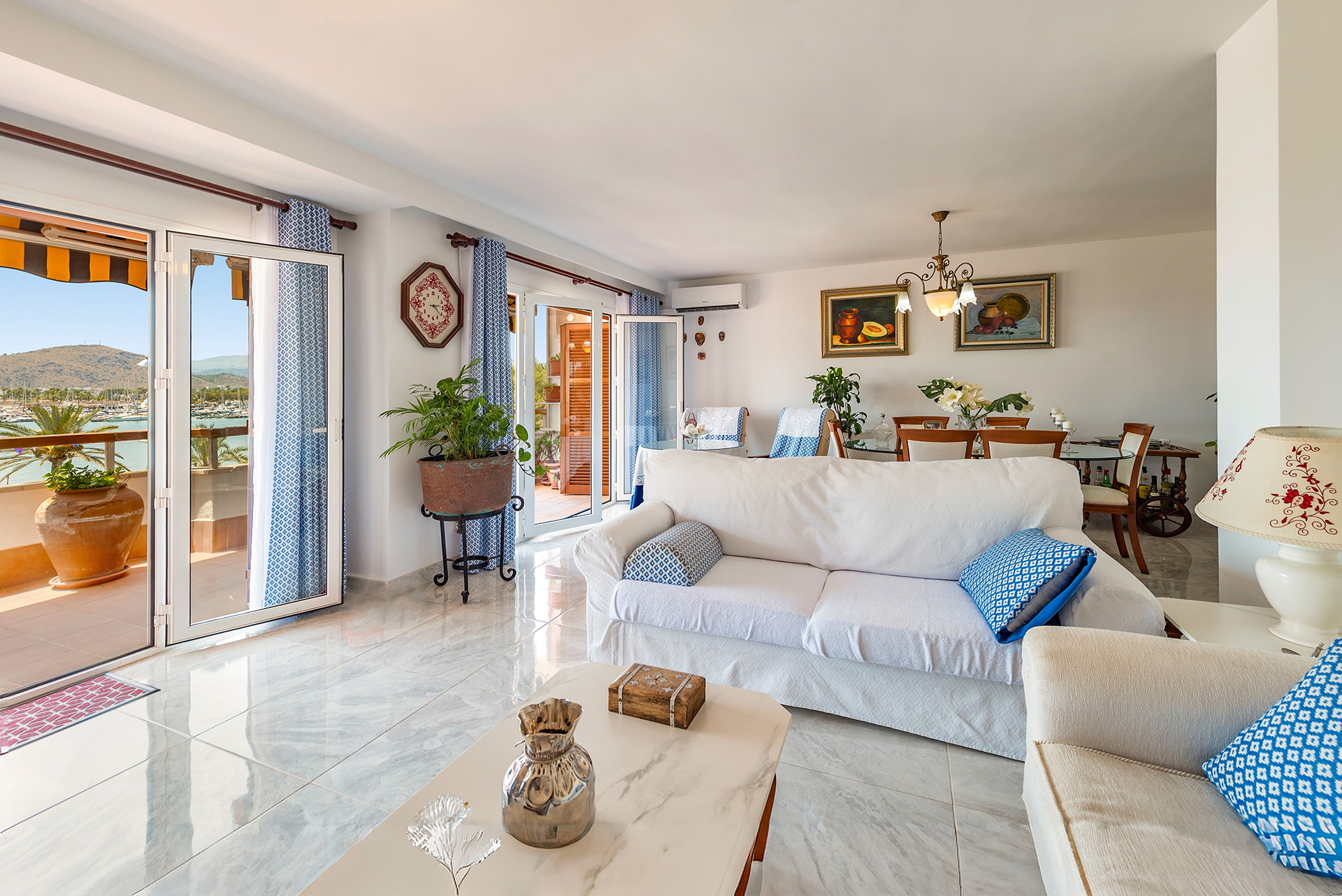 Elegant apartment on the seafront promenade of Alcúdia-7