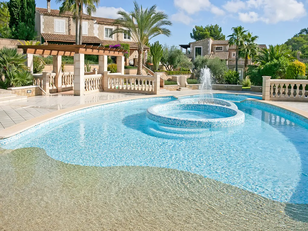 Villa située à quelques pas du port-21