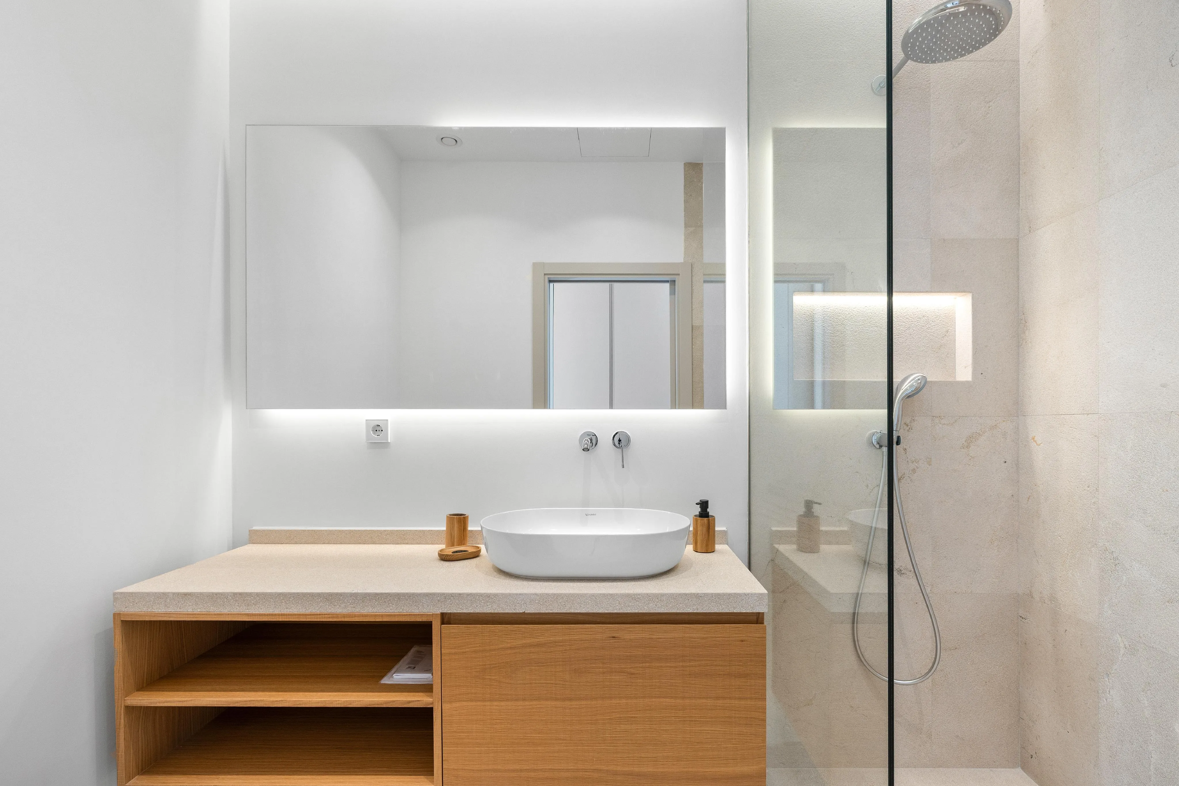 Wunderschöne Villa mit Meerblick - neu gebaut-16