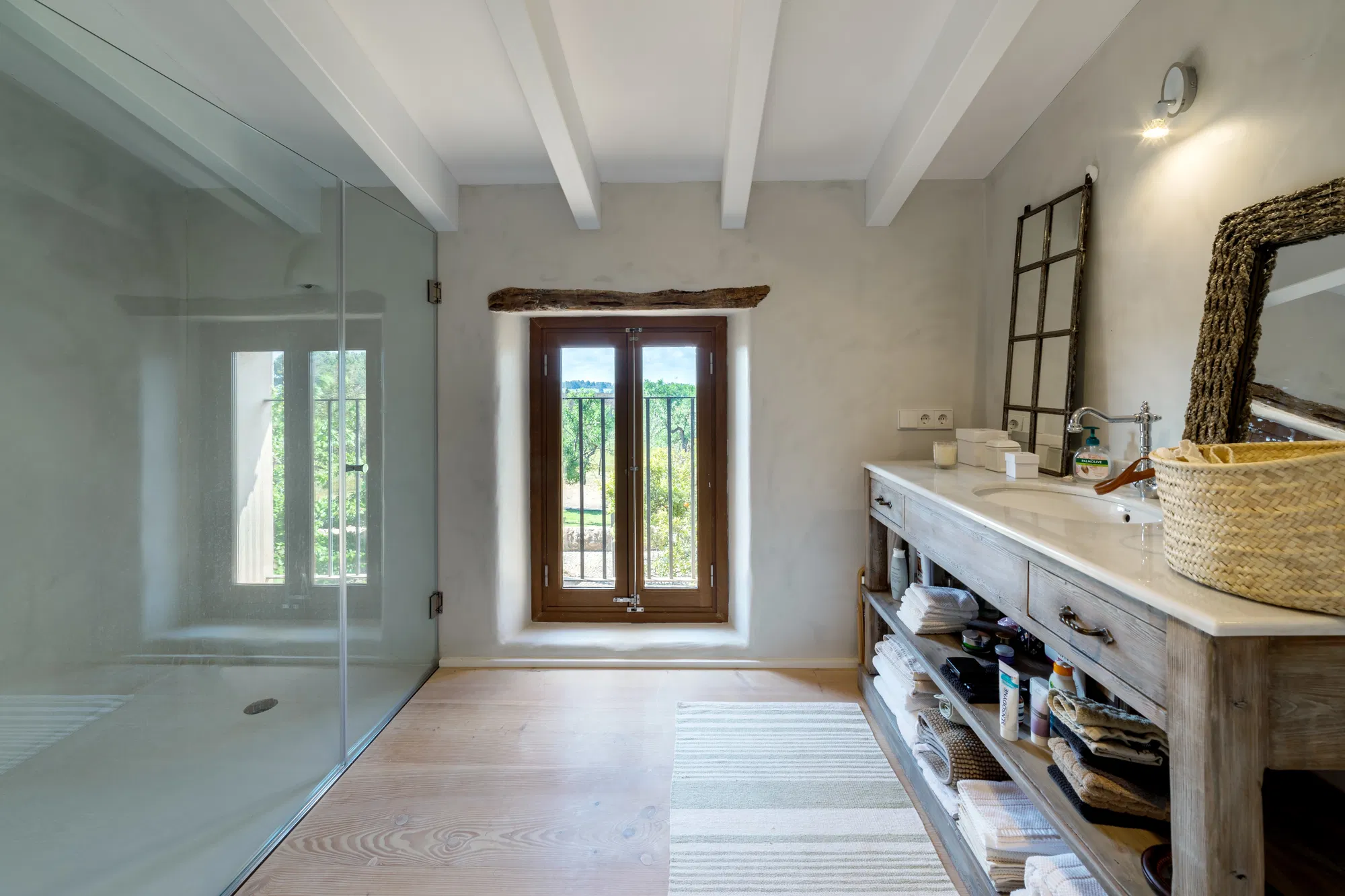 Finca de rêve avec 3 unités d'habitation - une propriété très particulière-17