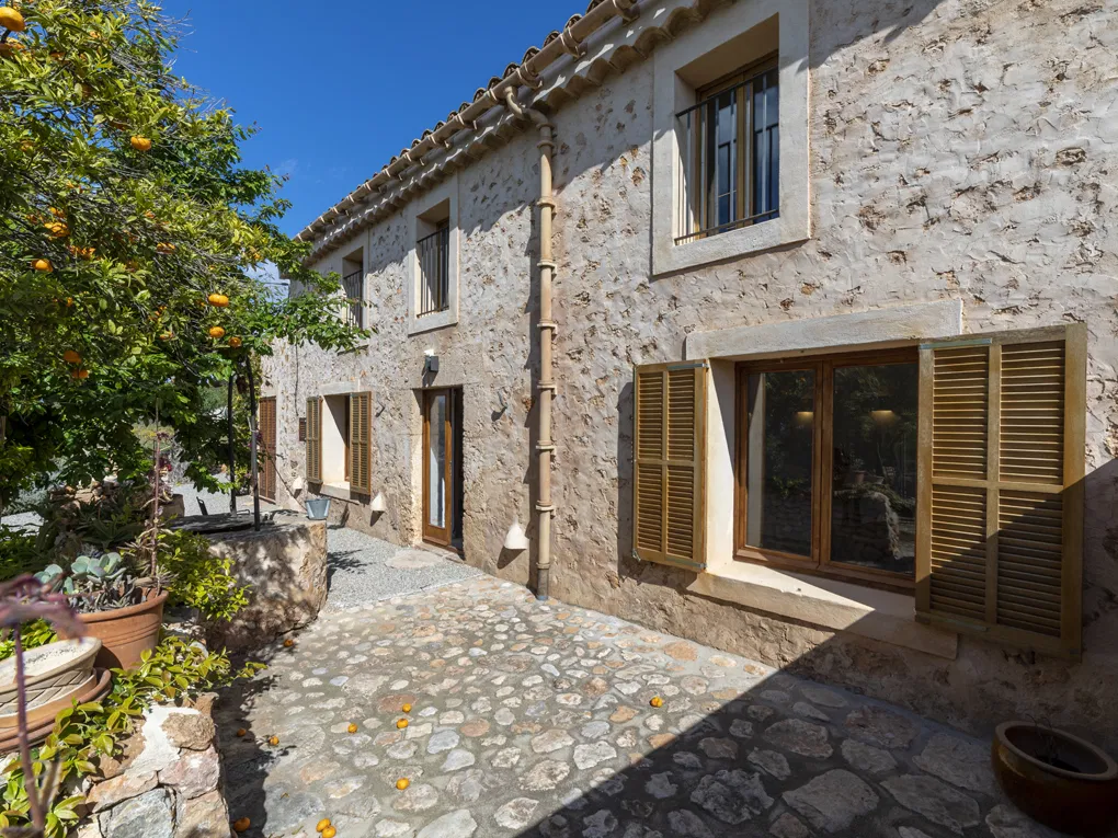 Finca de rêve avec 3 unités d'habitation - une propriété très particulière-18