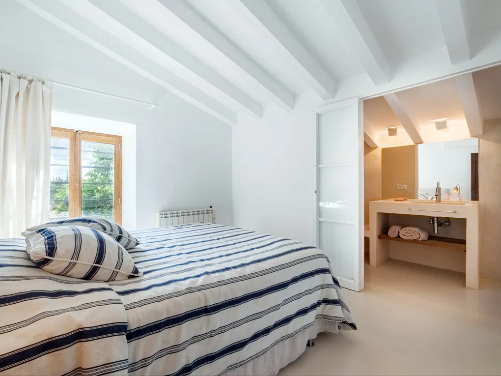 Finca de rêve avec 3 unités d'habitation - une propriété très particulière-11