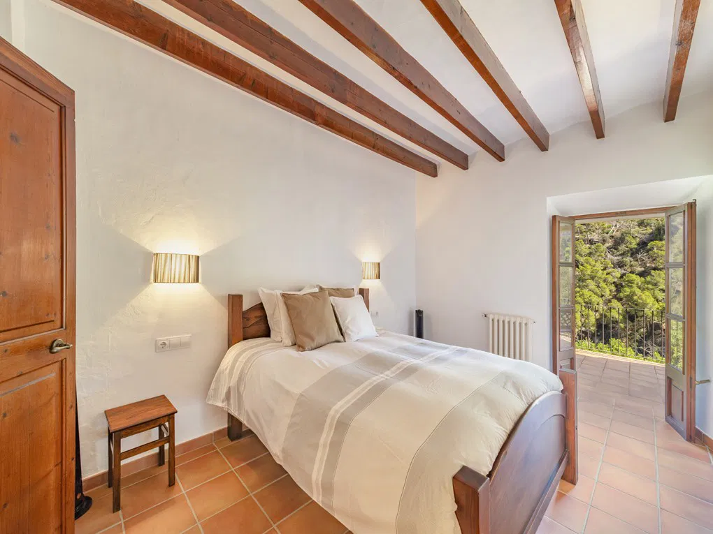 Schöne Finca mit Pool und atemberaubender Aussicht in Banyalbufar – befristete Miete-37