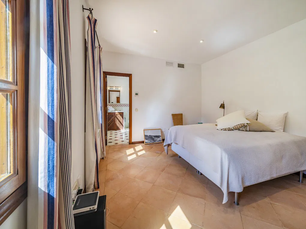 Schöne Finca mit Pool und atemberaubender Aussicht in Banyalbufar – befristete Miete-14