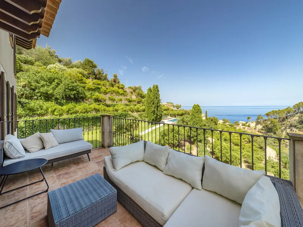 Schöne Finca mit Pool und atemberaubender Aussicht in Banyalbufar – befristete Miete-3