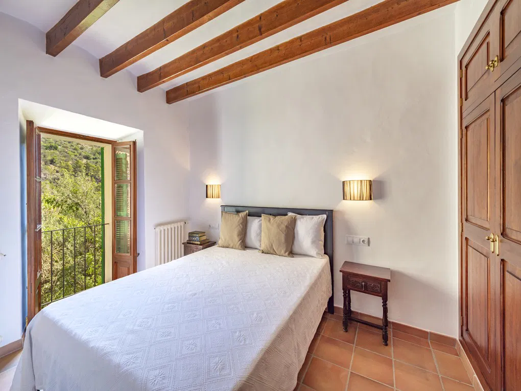 Schöne Finca mit Pool und atemberaubender Aussicht in Banyalbufar – befristete Miete-40