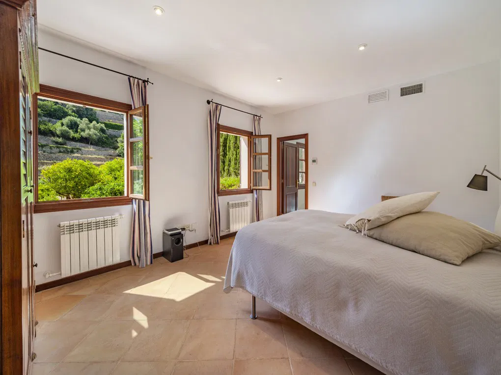 Schöne Finca mit Pool und atemberaubender Aussicht in Banyalbufar – befristete Miete-12