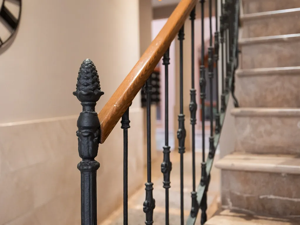 Moderne lejlighed med privat terrasse og elevator-13