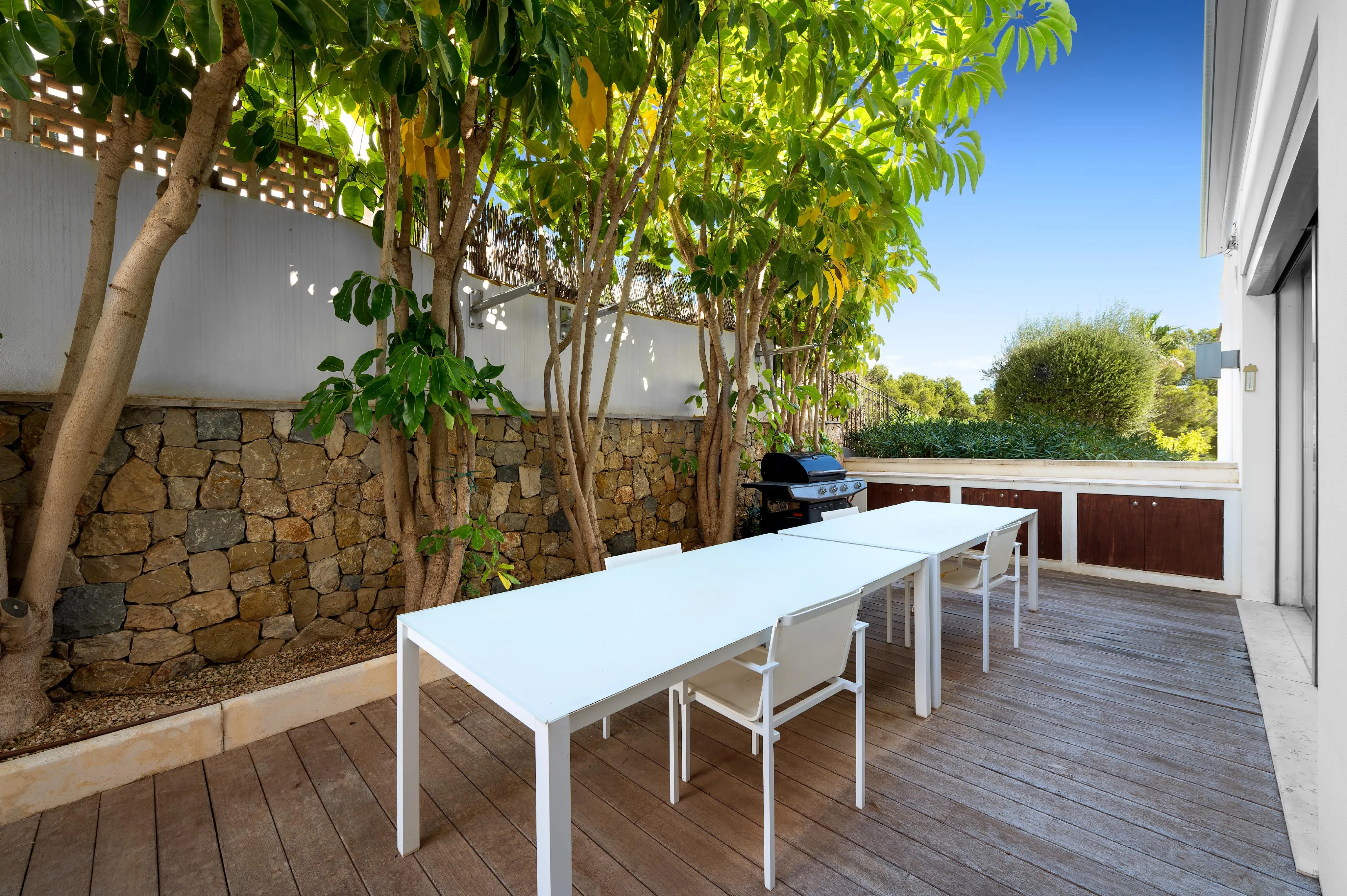 Vila moderna amb vistes espectaculars al mar i a la badia-14