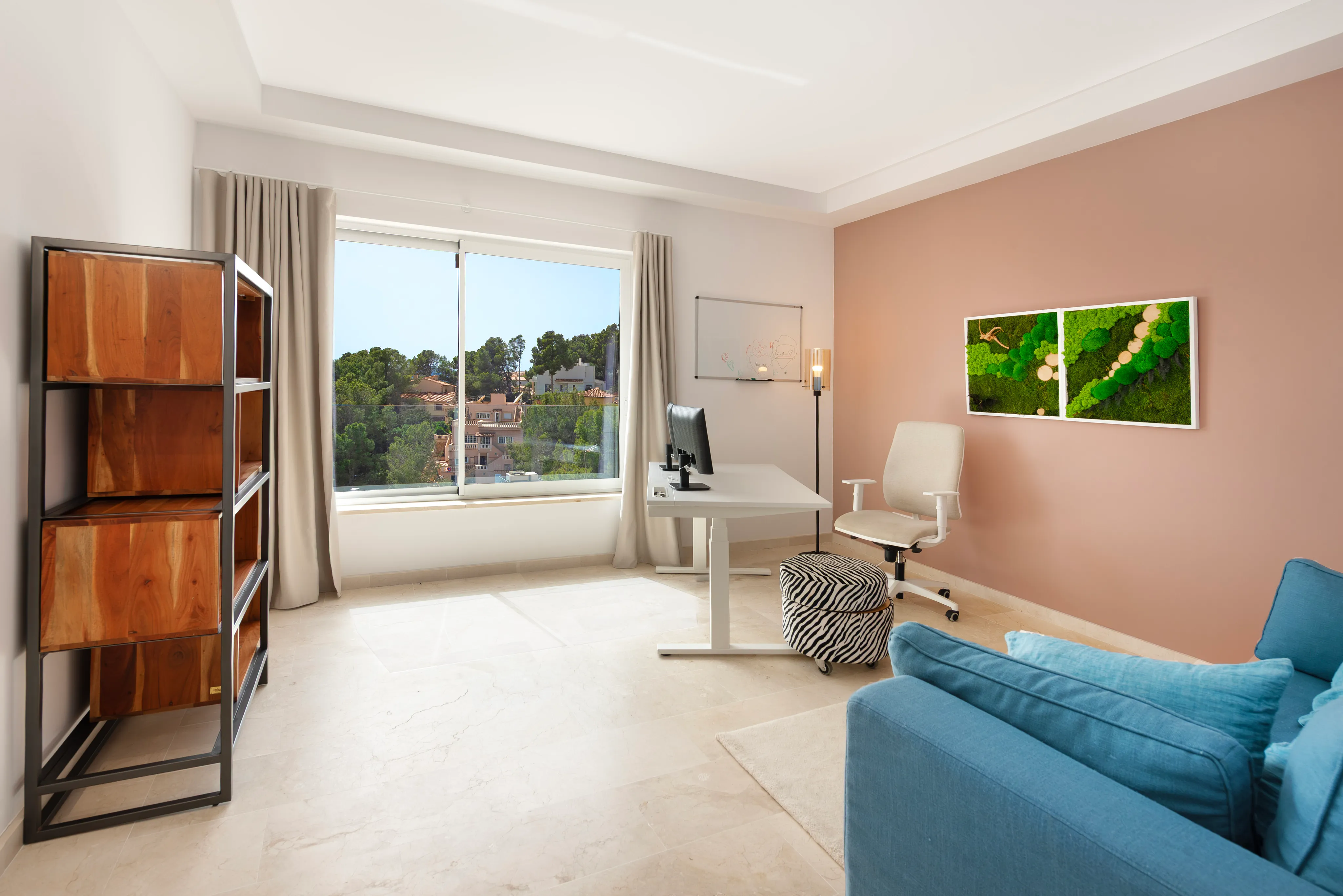 Modernes Traumhaus mit Meerblick in Costa den Blanes-15