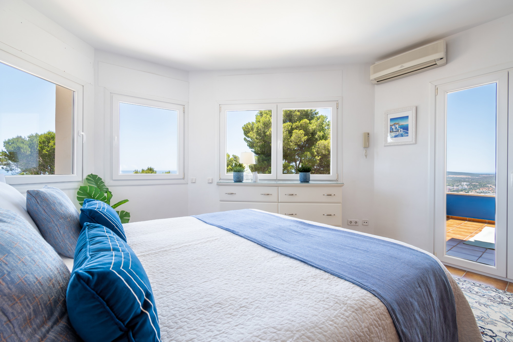 Una encantadora vila mediterrània amb vistes panoràmiques al mar a la Costa d'en Blanes-11