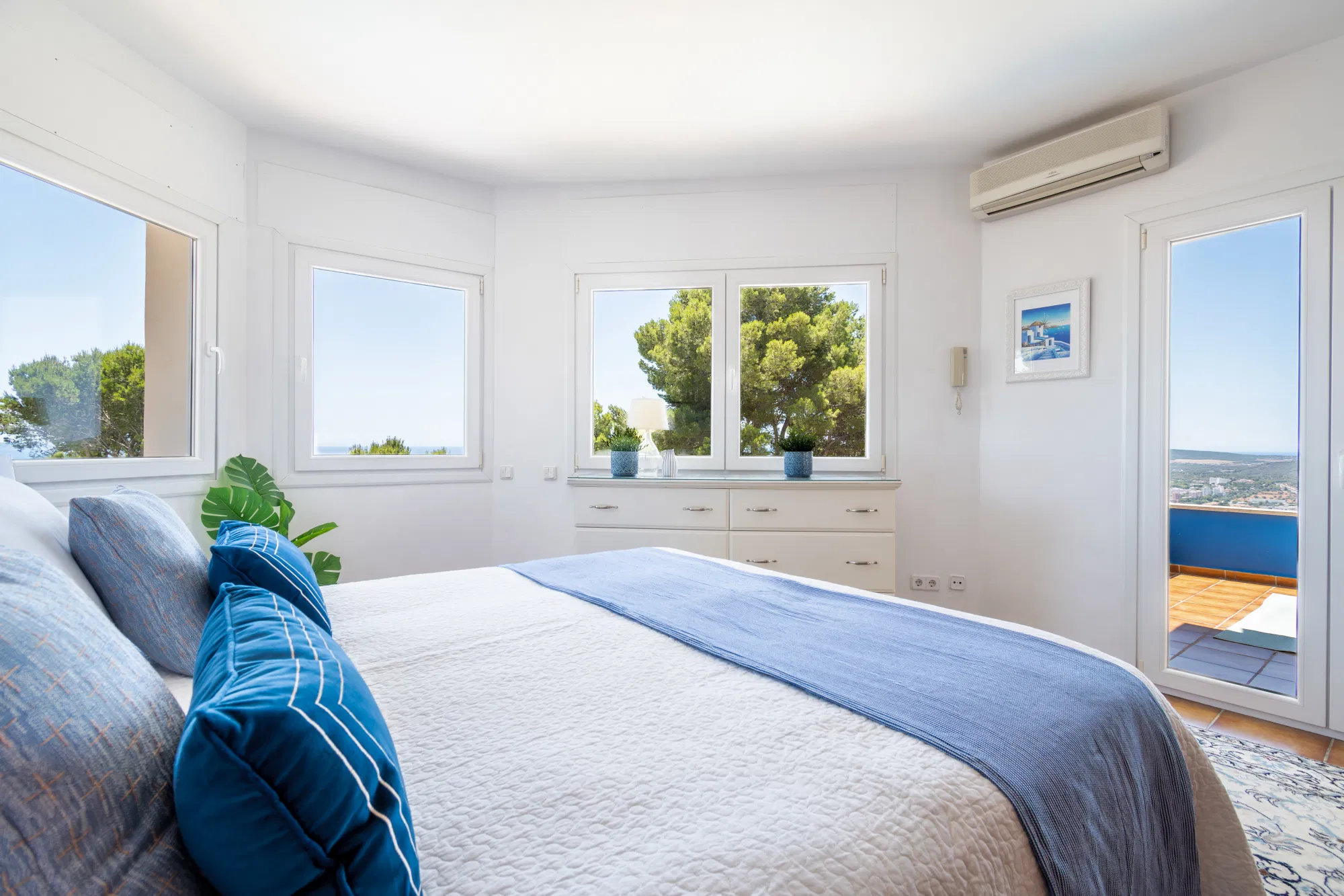 Una encantadora vila mediterrània amb vistes panoràmiques al mar a la Costa d'en Blanes-11