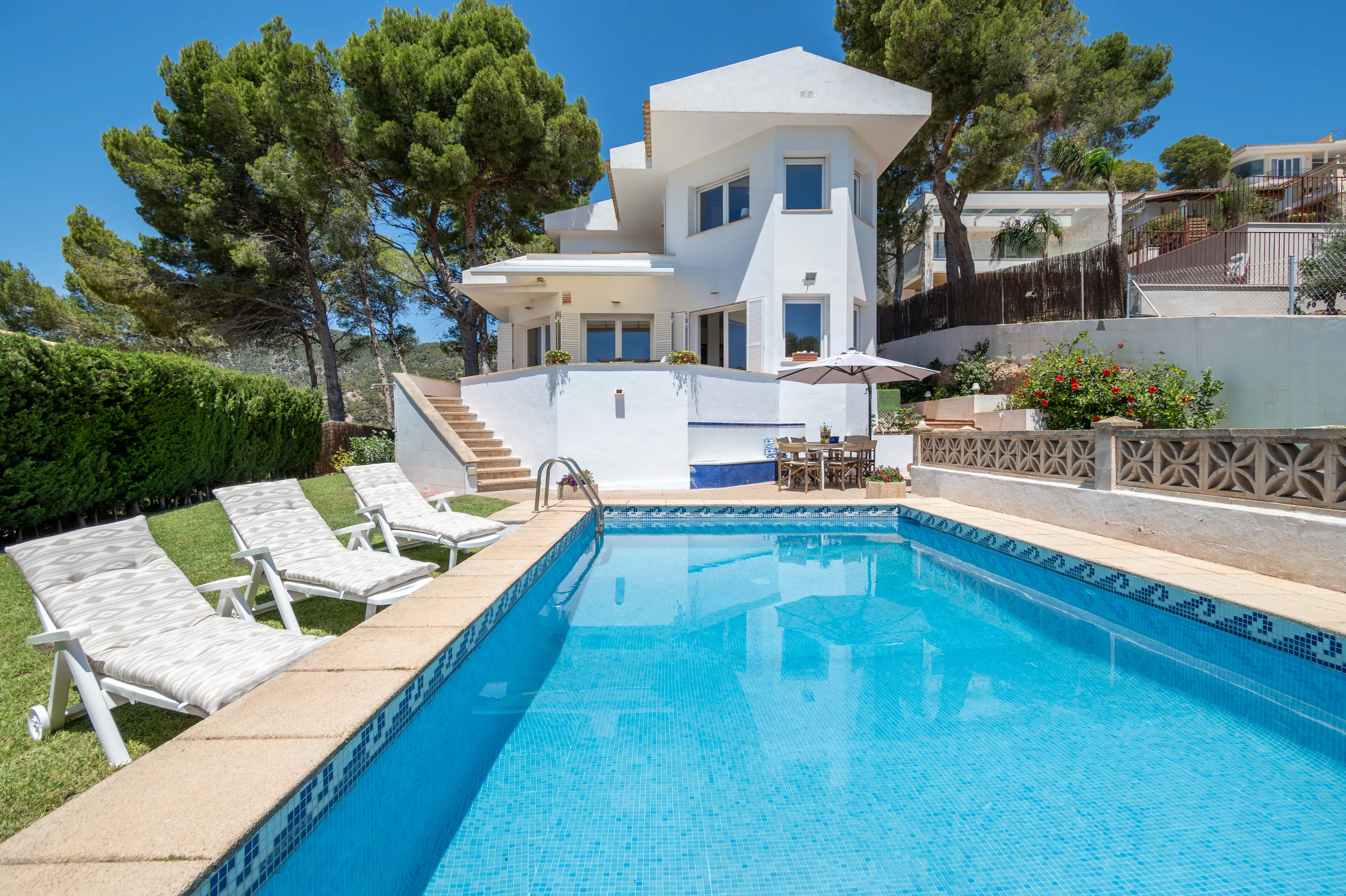 Charmante mediterrane villa met panoramisch uitzicht op zee in Costa d'en Blanes-19