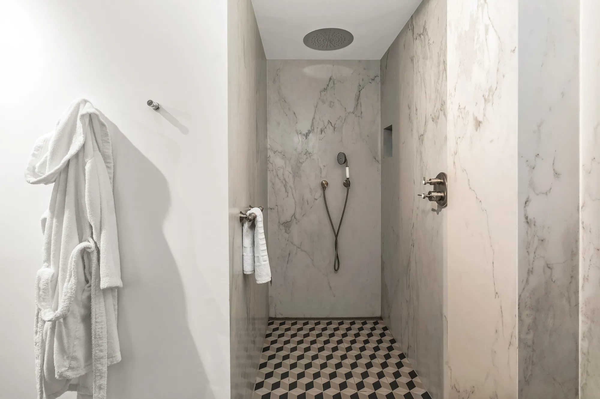 Panoramic Designer Residence Above Palma-14