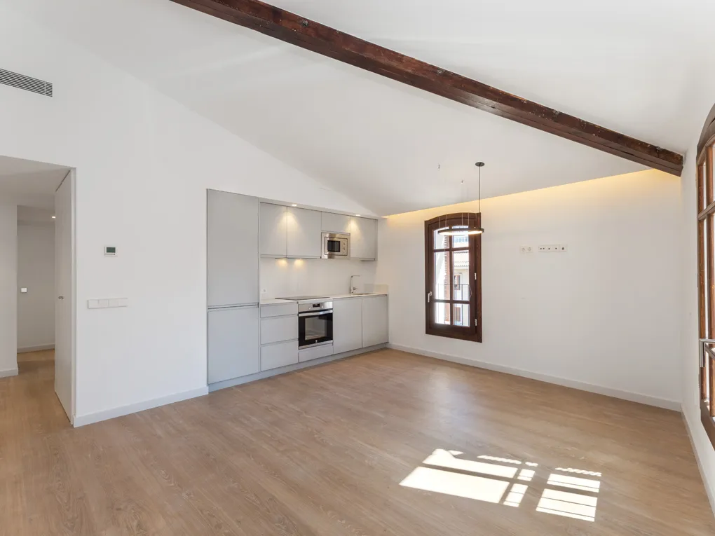 Odnowione i eleganckie mieszkanie z windą, Stare Miasto - Palma de Mallorca-1