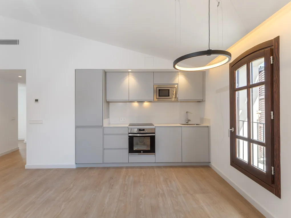 Gerenoveerd en elegant appartement met lift, oude stad - Palma de Mallorca-2