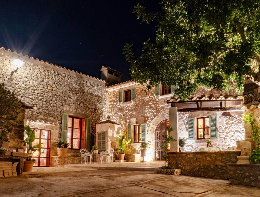 "Can Suau-Tafona Latana" Lloguers Vacacionals a Port Pollensa-3