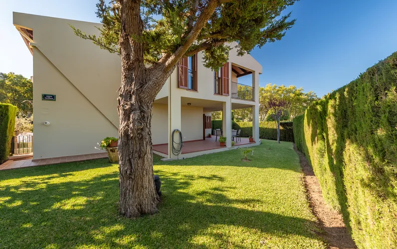 Maison mitoyenne d'angle avec jardin spacieux et vues fantastiques à Valldemossa