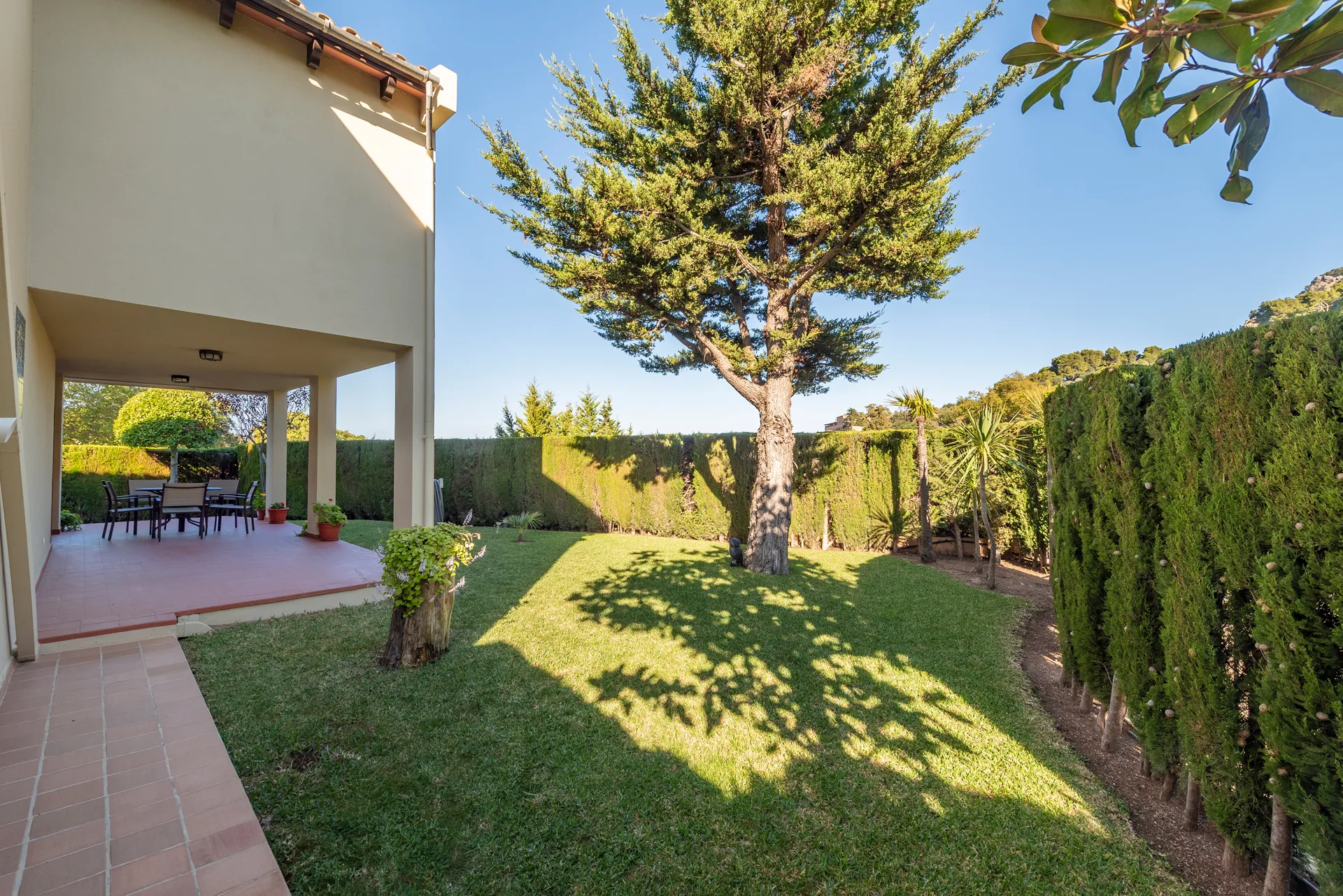 Charmantes Zuhause: Doppelhaushälfte, großer Garten und spektakuläre Aussicht in Valldemossa-14