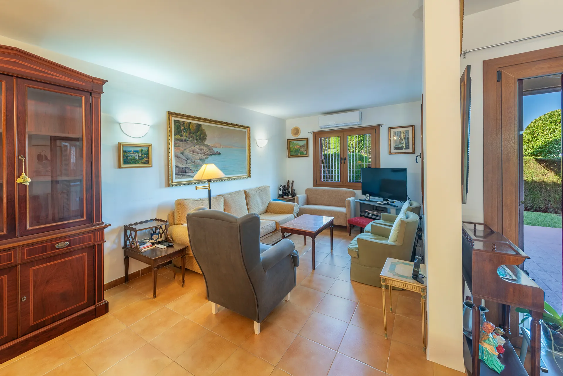 Charmantes Zuhause: Doppelhaushälfte, großer Garten und spektakuläre Aussicht in Valldemossa-10