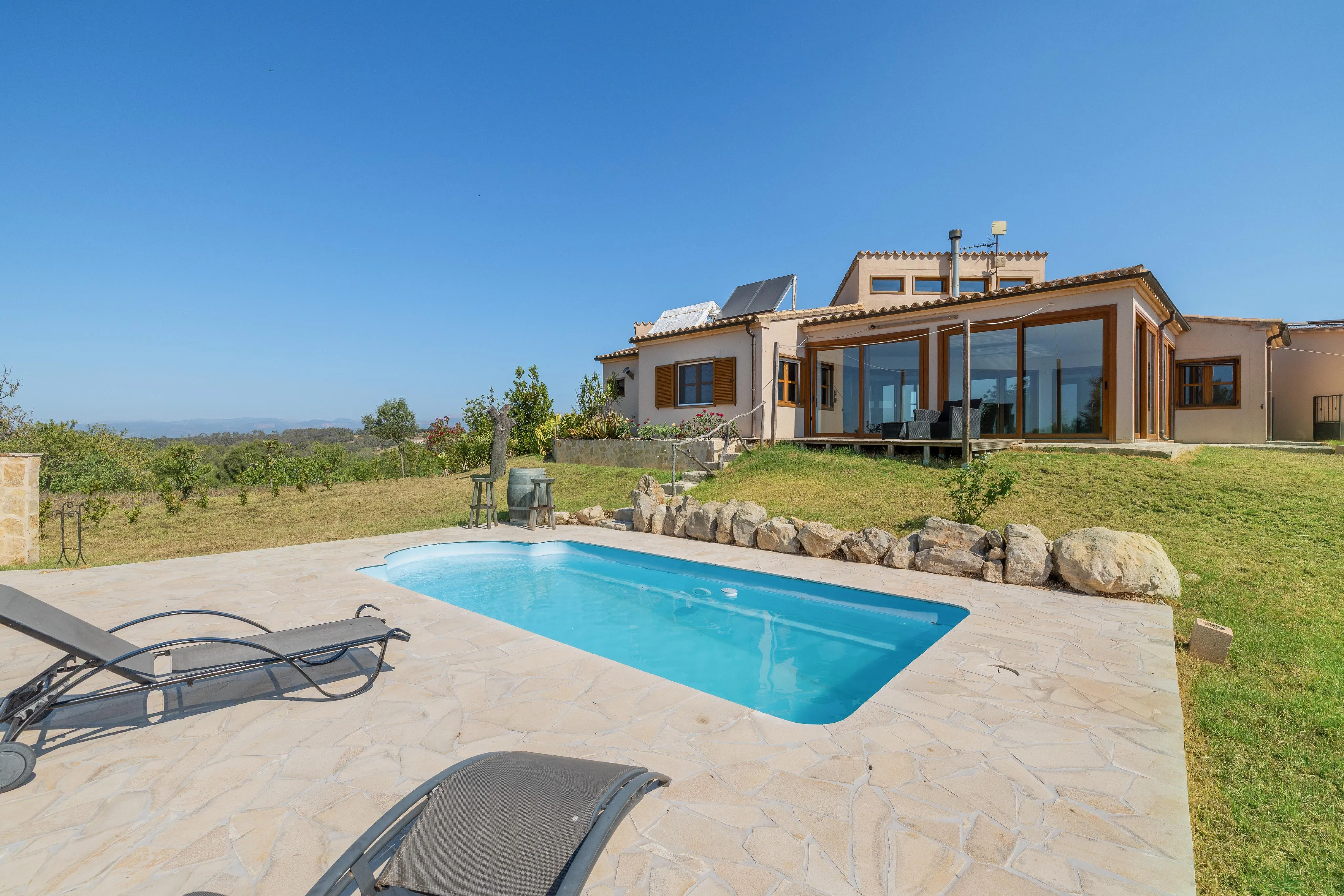 Country house with dream views and pool in Sineu-15