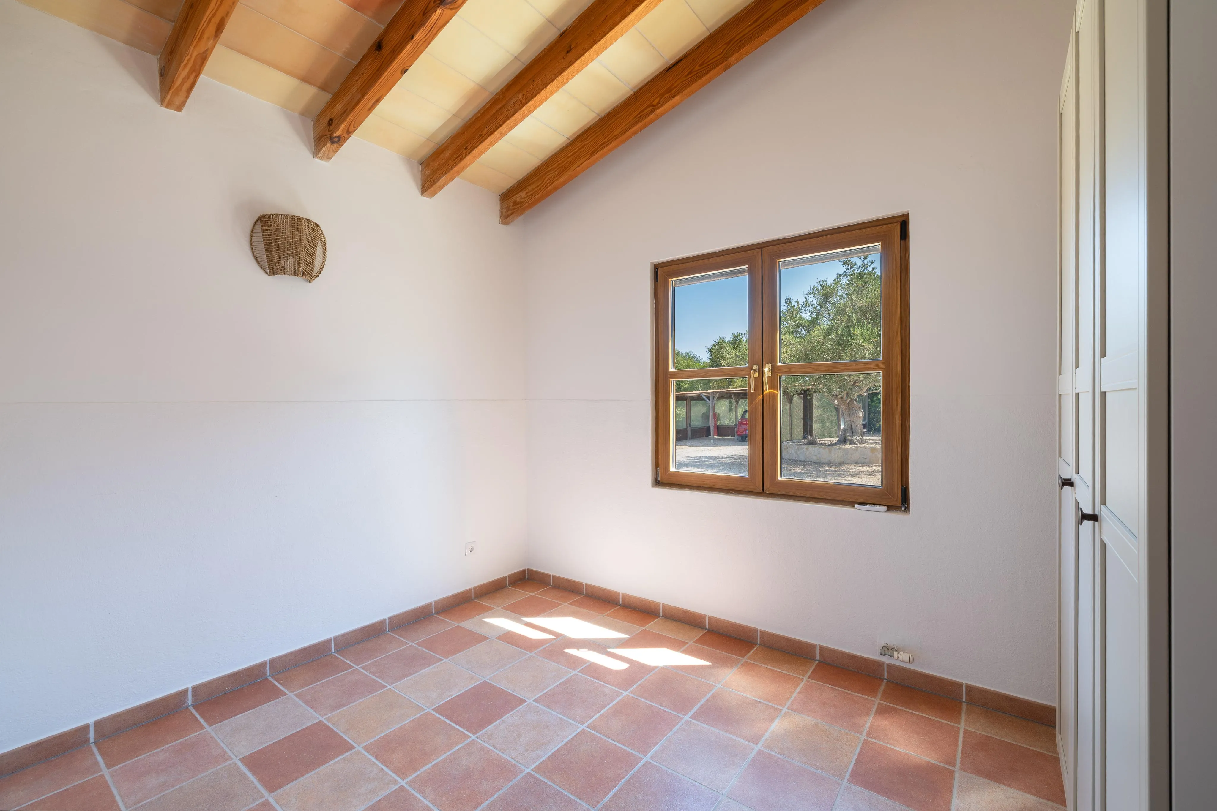 Country house with dream views and pool in Sineu-14