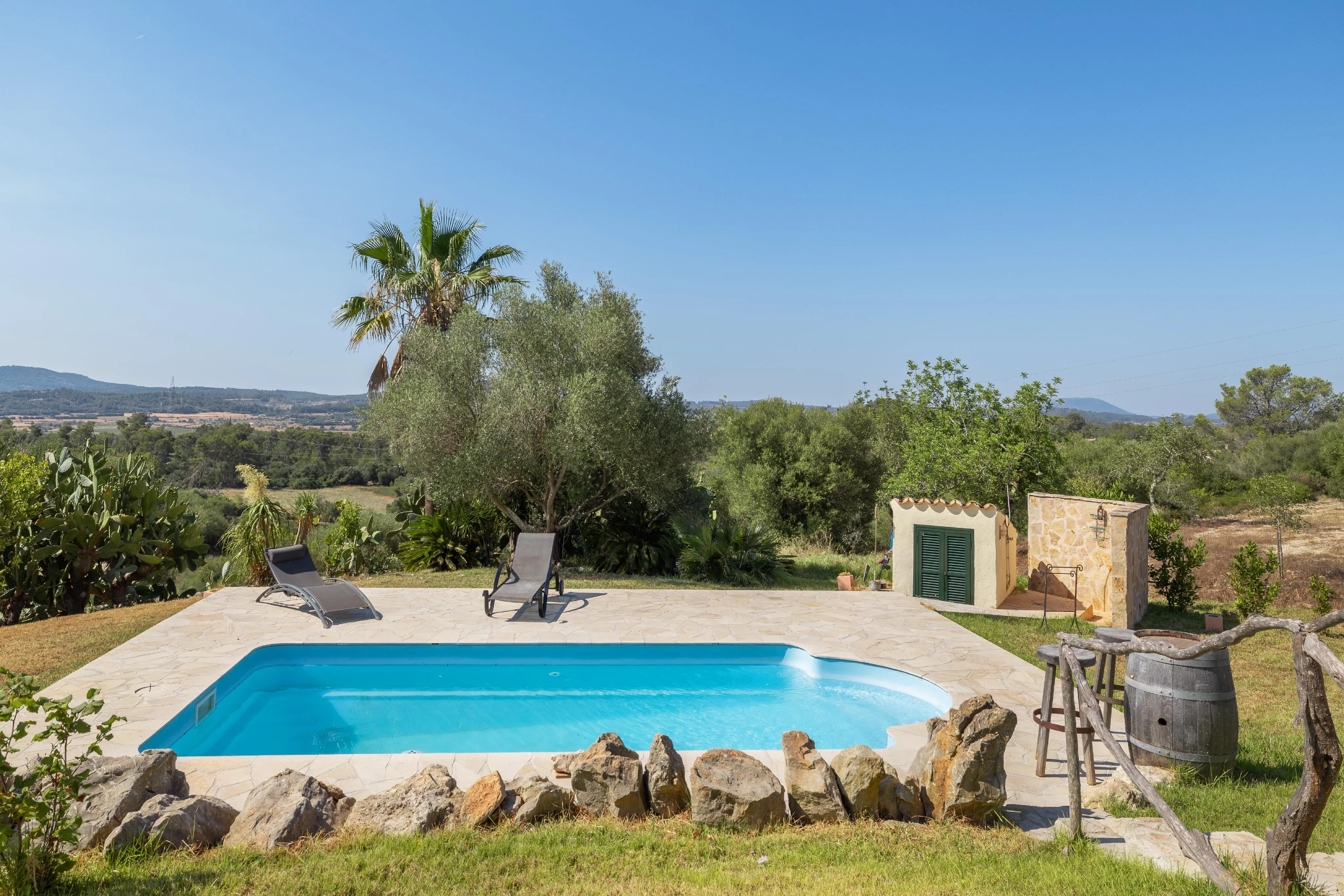 Country house with dream views and pool in Sineu-16