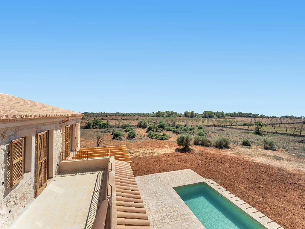 Elegant finca de nova construcció prop del far de Ses Salines-5